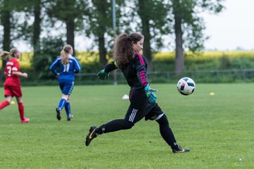 Bild 45 - wCJ SV Steinhorst/Labenz - VfL Oldesloe : Ergebnis: 18:0